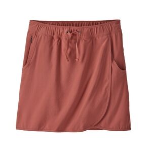 Patagonia Women's Fleetwith Skort‎ Spanish Red Size Smalp